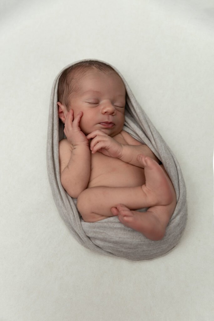 photographe naissance posing haut de gamme